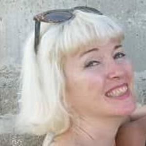 Meet your Posher, Isabella